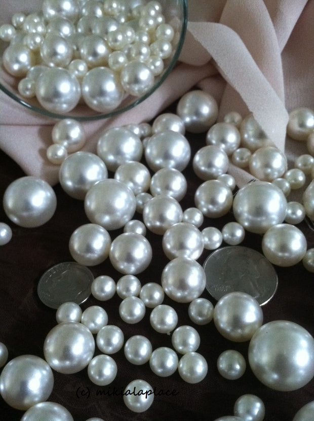 White And Ivory Pearls No Holes Vase Fillers/Floating Pearl Centerpieces (375pc mix)