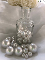 White Vase Filler Pearls, Vintage Table Scatter, Floating Pearl Decor