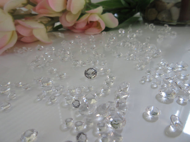 Clear Acrylic Diamond Gems, Raindrop beads Vase Fillers Table Scatters 3000/Pk Mixed Size (4.5mm, 6mm, 8mm)