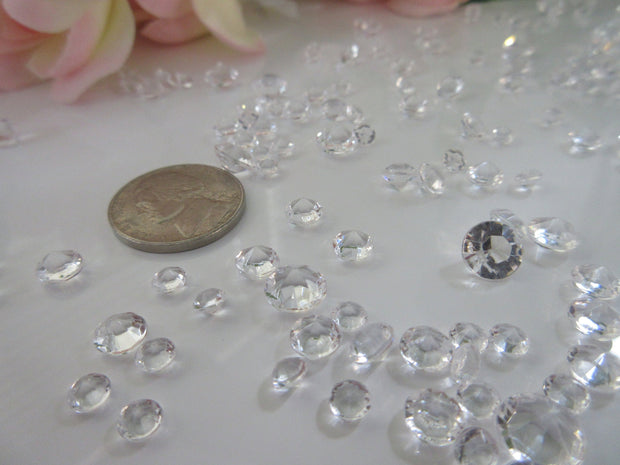 3000 Mixed Size (4.5mm, 6mm, 8mm) Clear Acrylic Diamond Gems, Vase Fillers Table Scatters