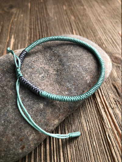 Lucky String Bracelet, Tibetan Buddhist Lucky Knots Bracelet - Light Blue/Gray For Peace Creativity