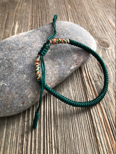 Lucky String Bracelet, Tibetan Buddhist Lucky Knots Bracelet Dark Green/Colorful For Love Harmony Transformation