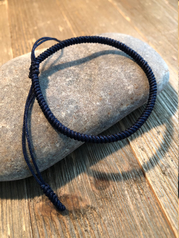 Lucky Knot Bracelets, Tibetan Buddhist Lucky Knots Bracelet Navy Blue For Truth Confidence Contentment
